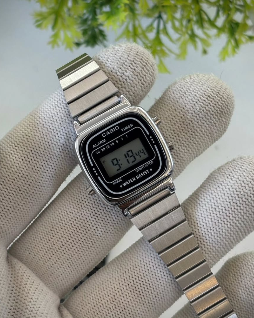 Vintage D124 (Digital Watch)