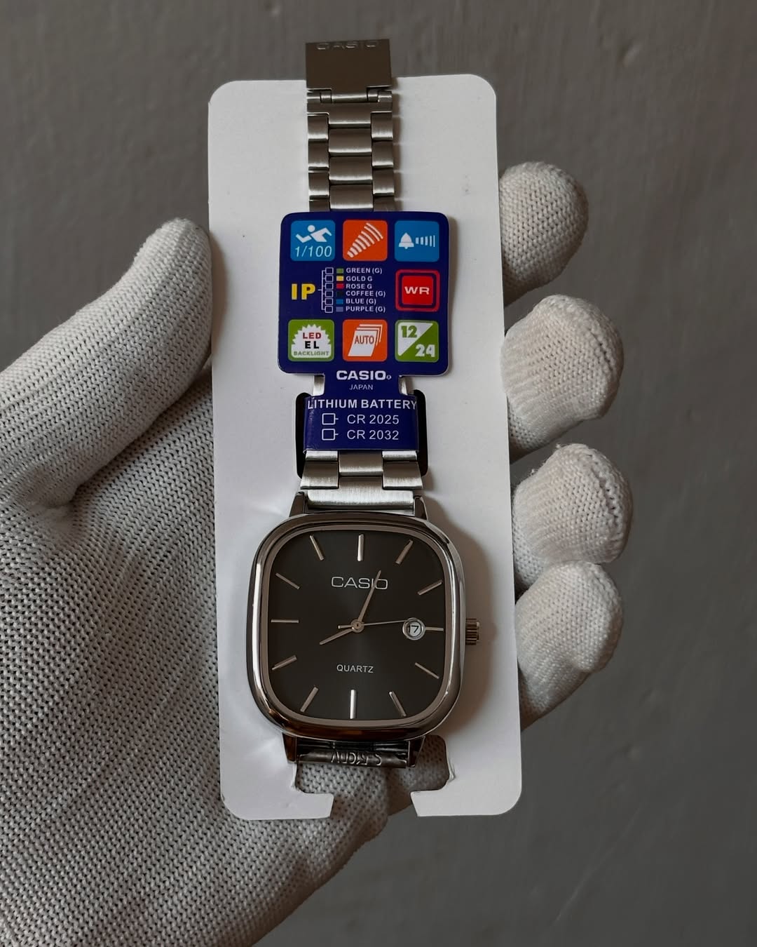 Vintage Classic (Analog Watch)