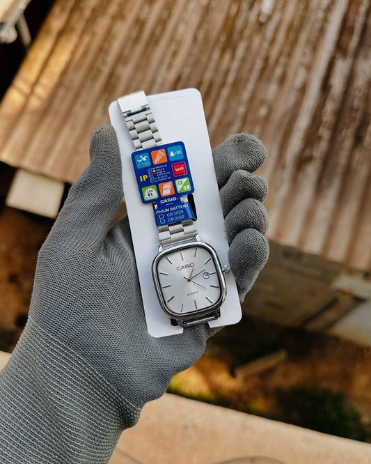 Vintage Classic (Analog Watch)