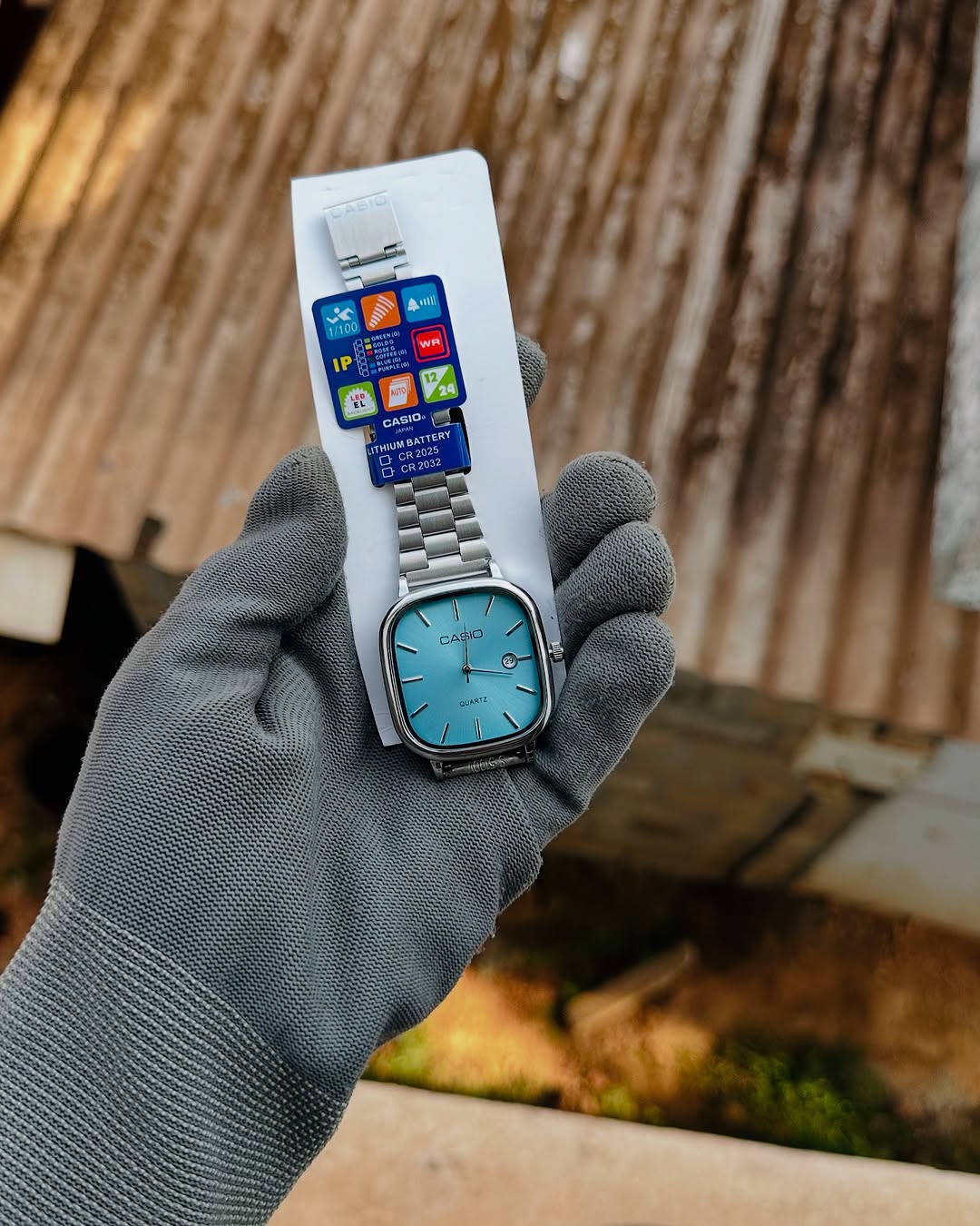 Vintage Classic (Analog Watch)