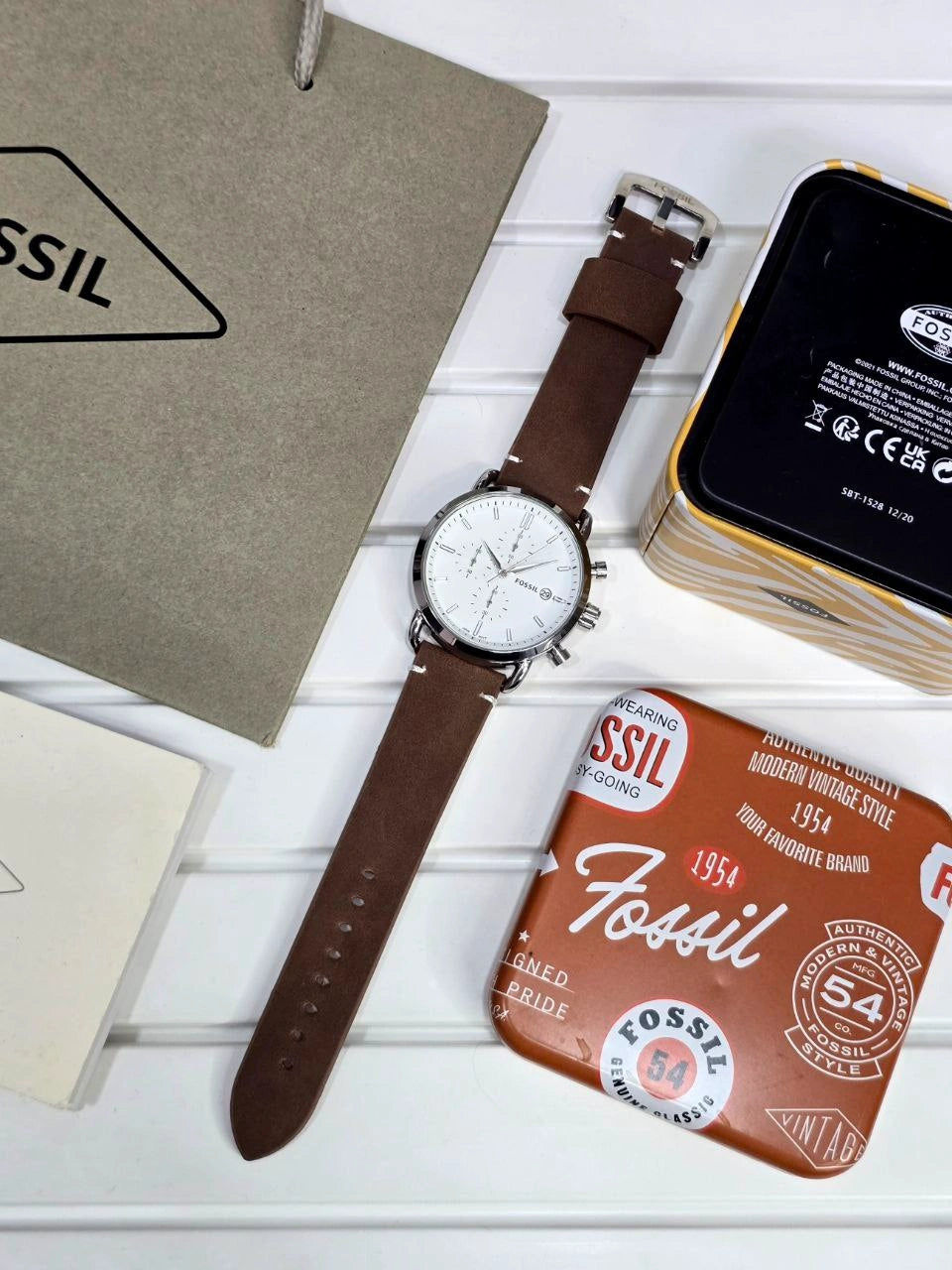 Fossil-Commuter FS5402 (Chronograph Watch)